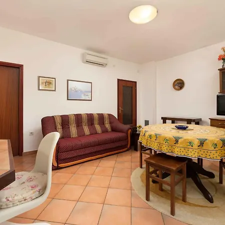 Διαμέρισμα 8 Šilo