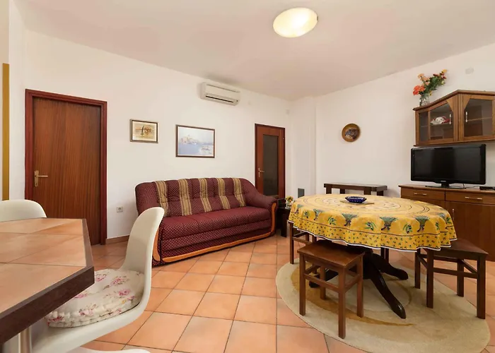 Apartment 8 Silo (Krk)