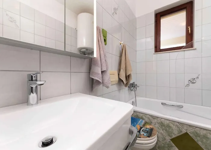 Apartment 8 Silo (Krk)