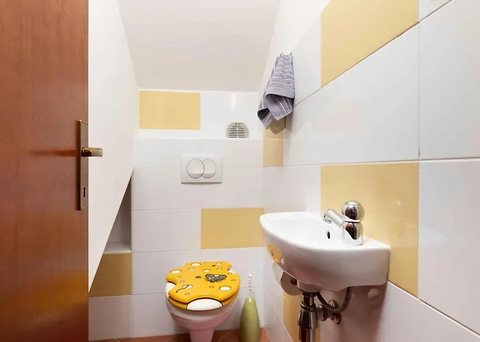 8 Apartment Silo (Krk)