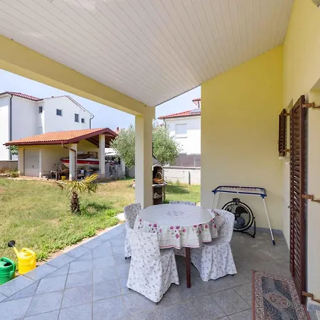 8 Apartman Šilo